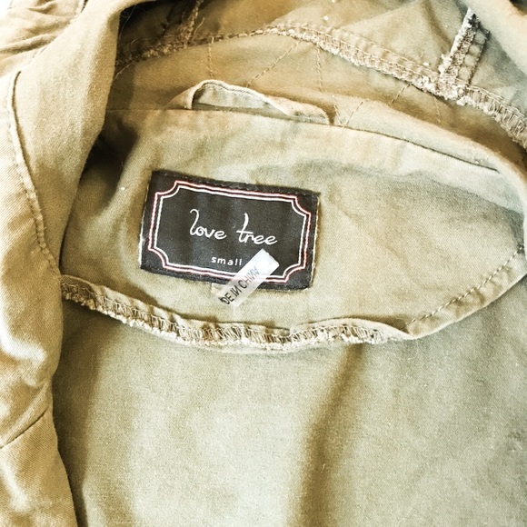 Army Green jacket - Picture 4 of 5